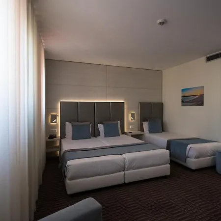 Hotel The One Grand Da Povoa - By Mhmb Hospitality 4*