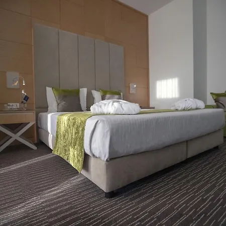 Hotel The One Grand Da Povoa - By Mhmb Hospitality