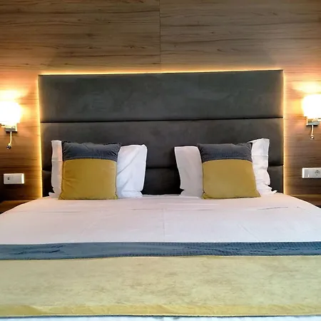 Hotel The One Grand Da Povoa - By Mhmb Hospitality 4*