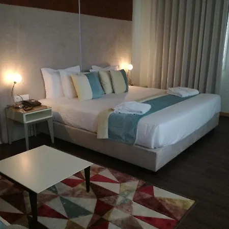 Hotel The One Grand Da Povoa - By Mhmb Hospitality 4*