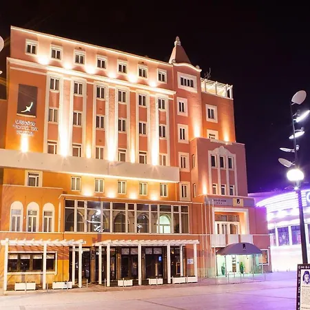 The One Grand Da Povoa - By Mhmb Hospitality Povoa de Varzim