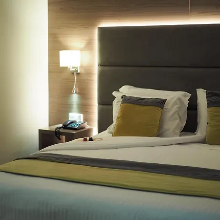 The One Grand Hotel Da Povoa - By Mhmb Collection Hotell 4*