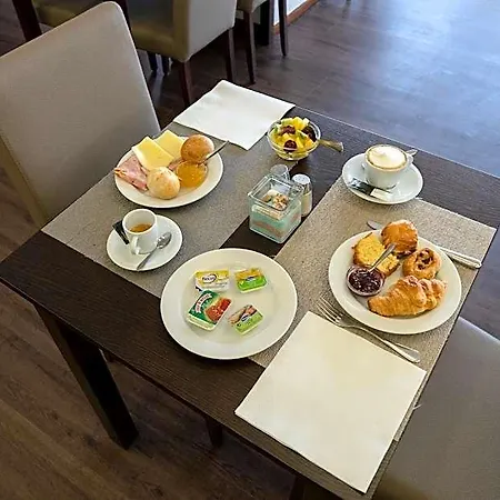 The One Grand Da Povoa - By Mhmb Hospitality מלון 4*