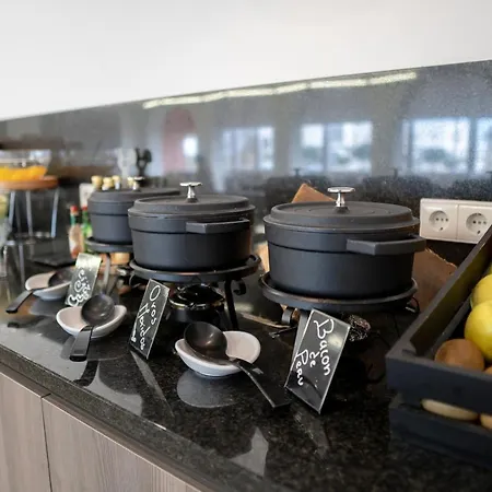 Otel The One Grand Da Povoa - By Mhmb Hospitality