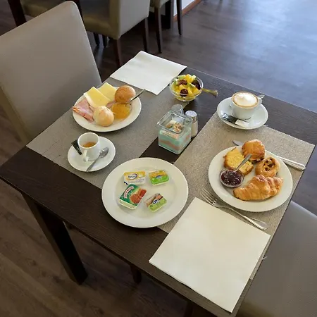 The One Grand Da Povoa - By Mhmb Hospitality بوفوُ جي فارزيم
