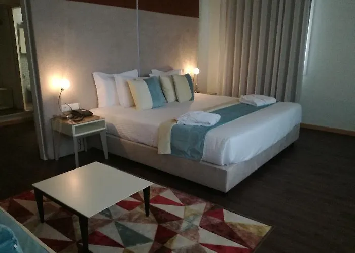 호텔 The One Grand Da Povoa - By Mhmb Hospitality 4*